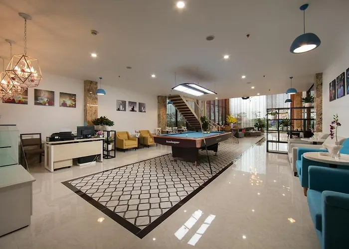 Hotel Marina Hạ Long